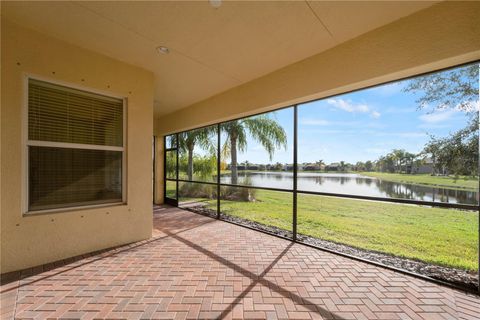 A home in WIMAUMA