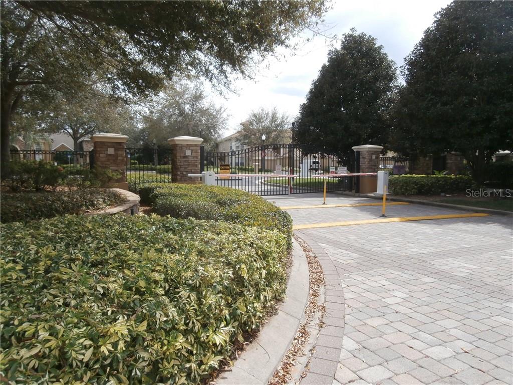 CARRIAGE HMS/STONEBRIDGE COMMO - Residential Lease