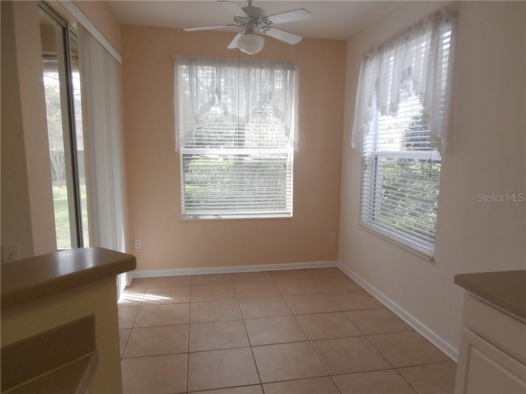 CARRIAGE HMS/STONEBRIDGE COMMO - Residential Lease