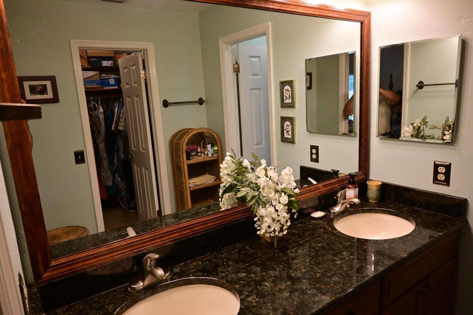 ALOMA ESTATES - Residential