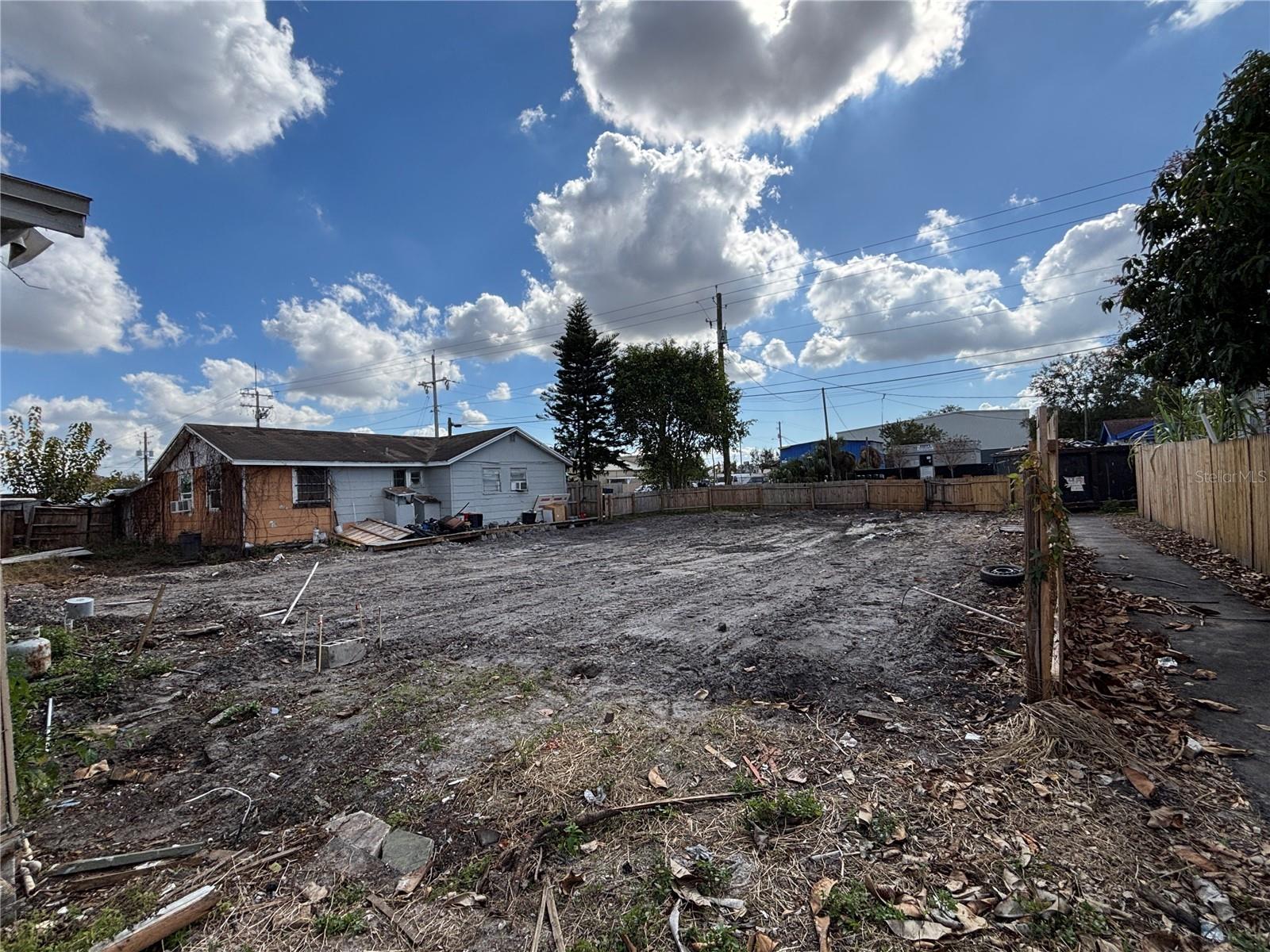 DREW PARK RE PLAT - Residential Income