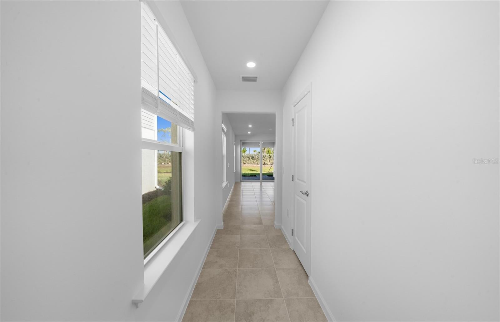 813 BALLEBY TRAIL