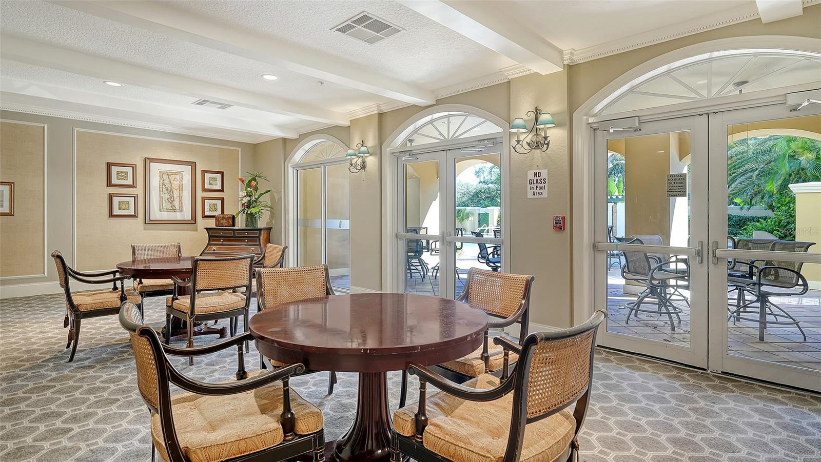 BROADWAY PROMENADE - Residential