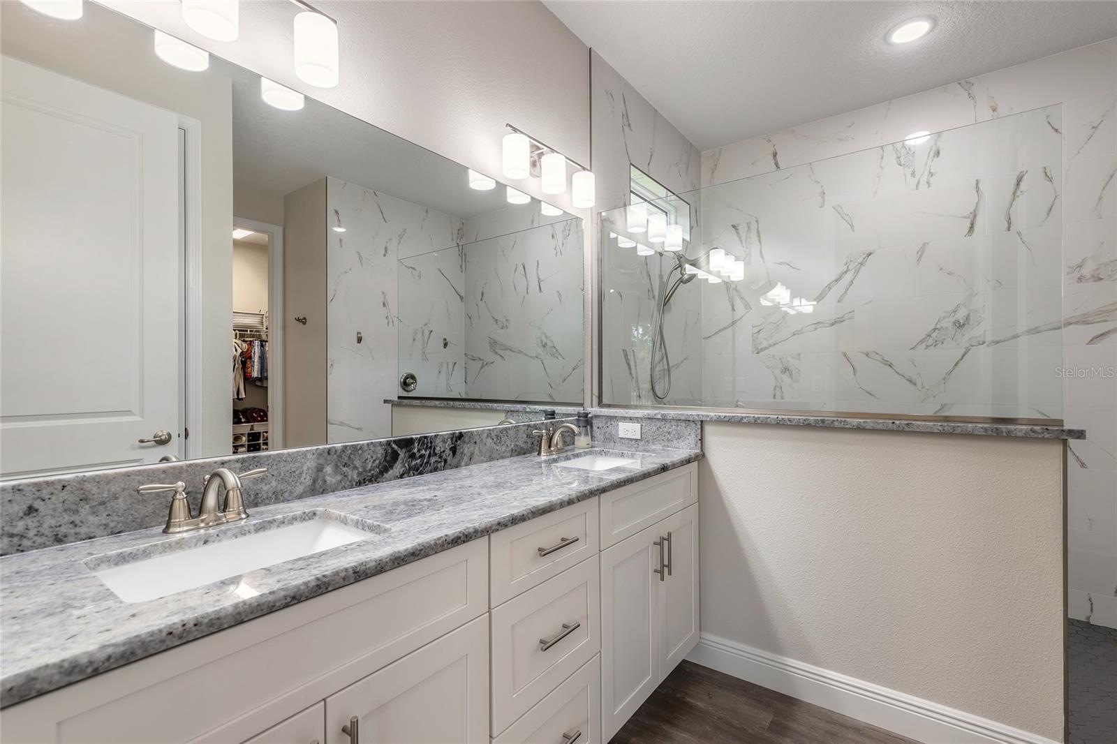 PALMS PH 5 - Residential