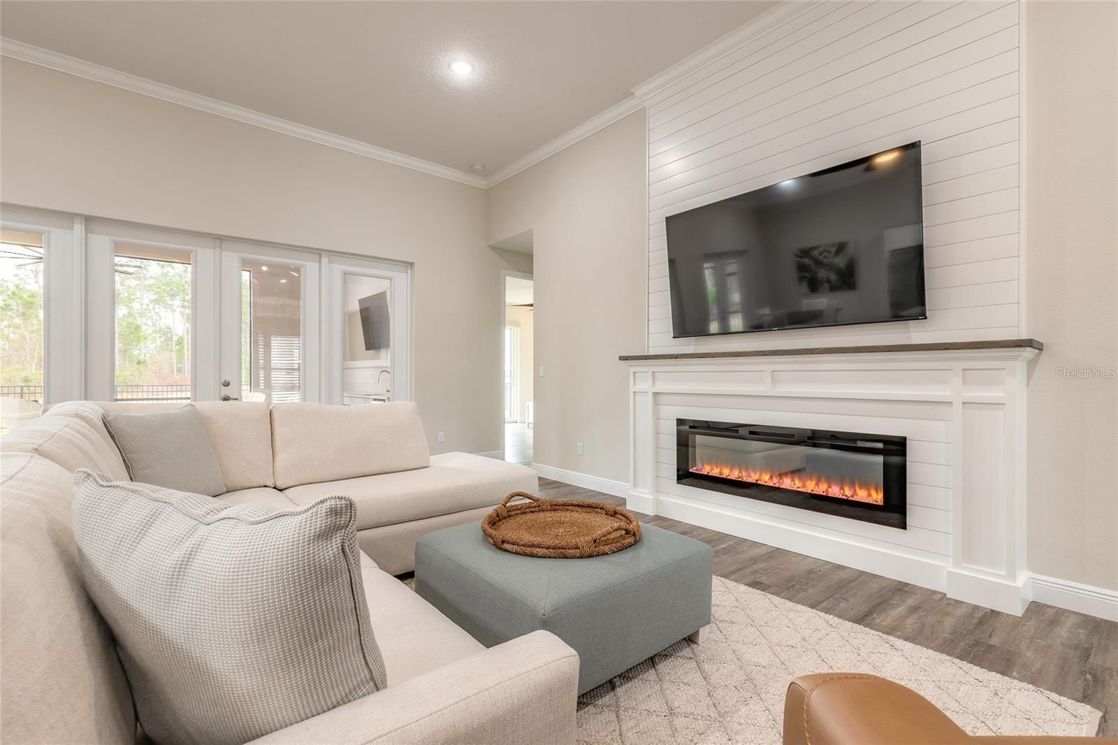 PALMS PH 5 - Residential