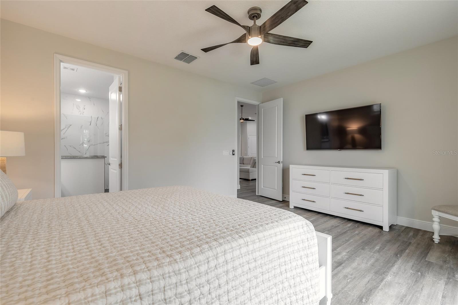 PALMS PH 5 - Residential