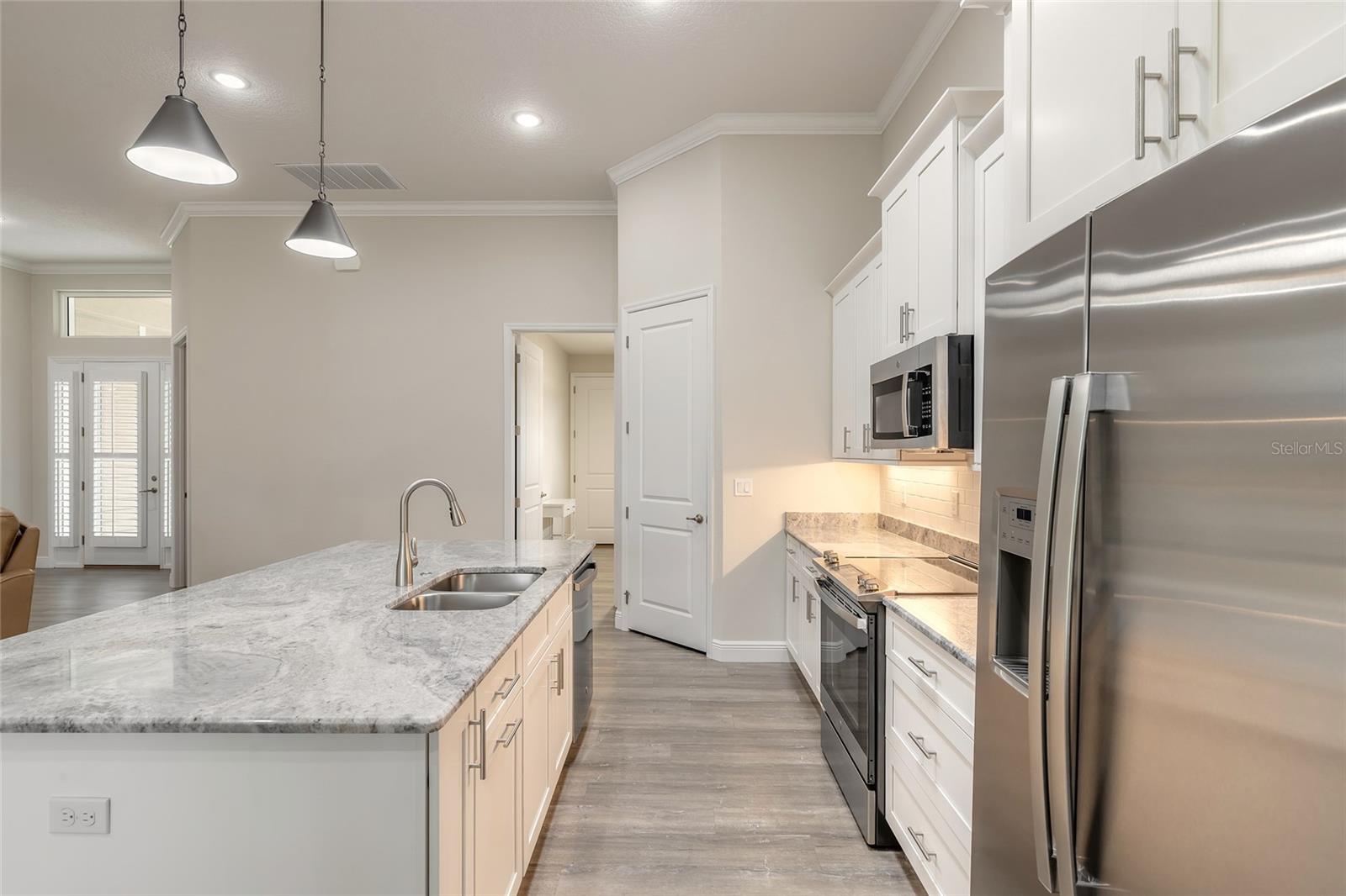 PALMS PH 5 - Residential