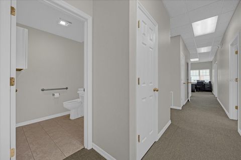 Tiny photo for 904 Jan Mar Ct #AB, Minneola, FL 34715 (MLS # G5104872)