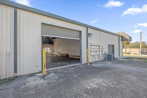 Tiny photo for 904 Jan Mar Ct #AB, Minneola, FL 34715 (MLS # G5104872)