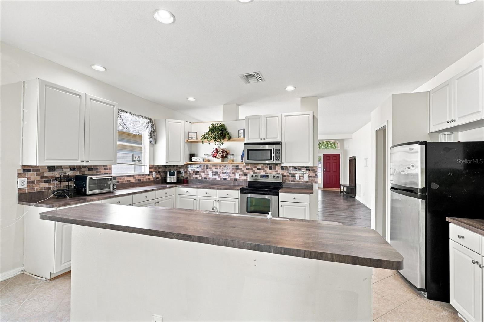 8814 SOUTHERN CHARM CIRCLE
