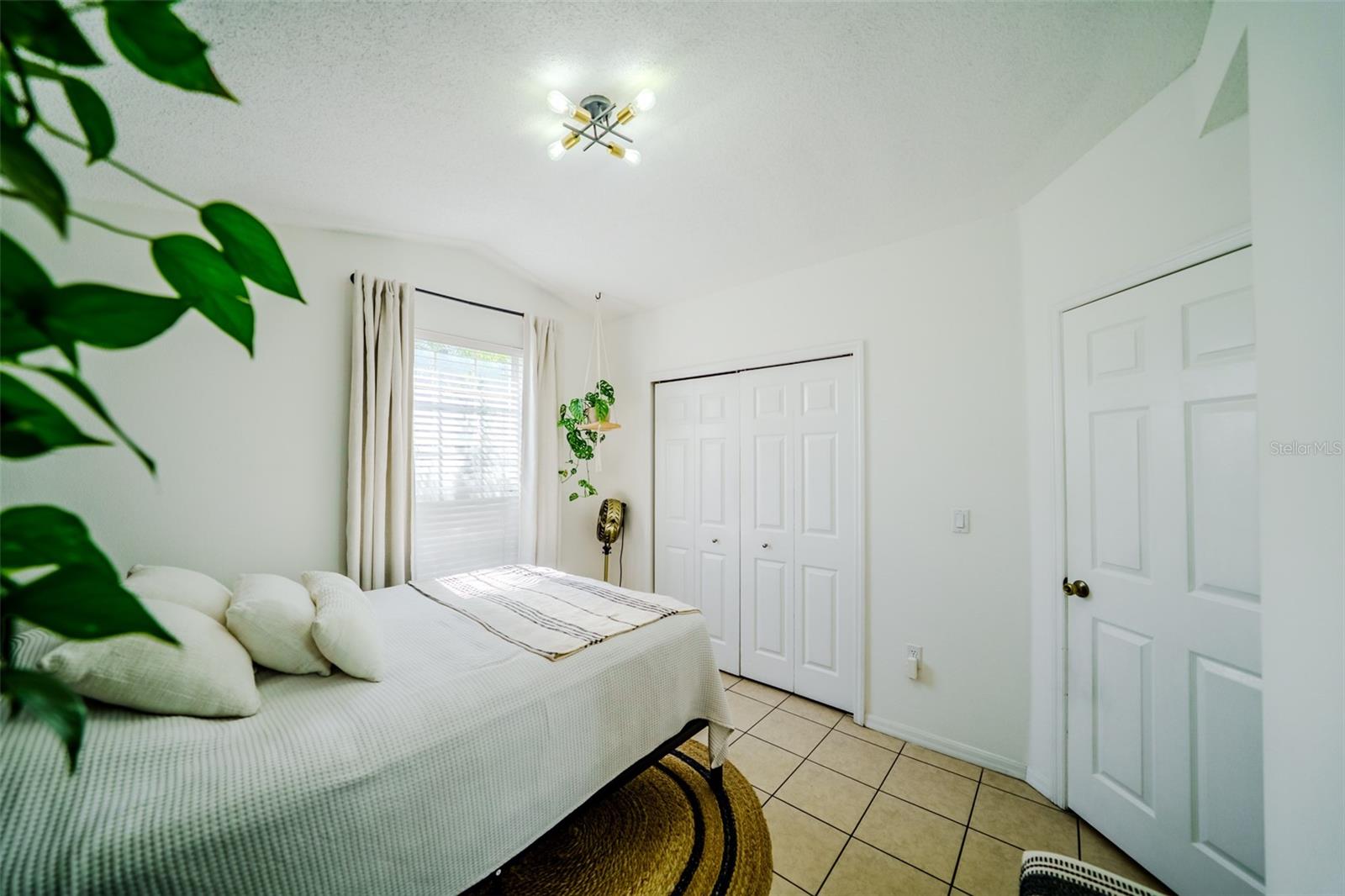 BRIARWOOD - Residential