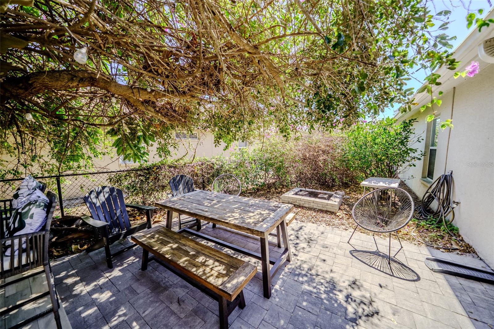 BRIARWOOD - Residential