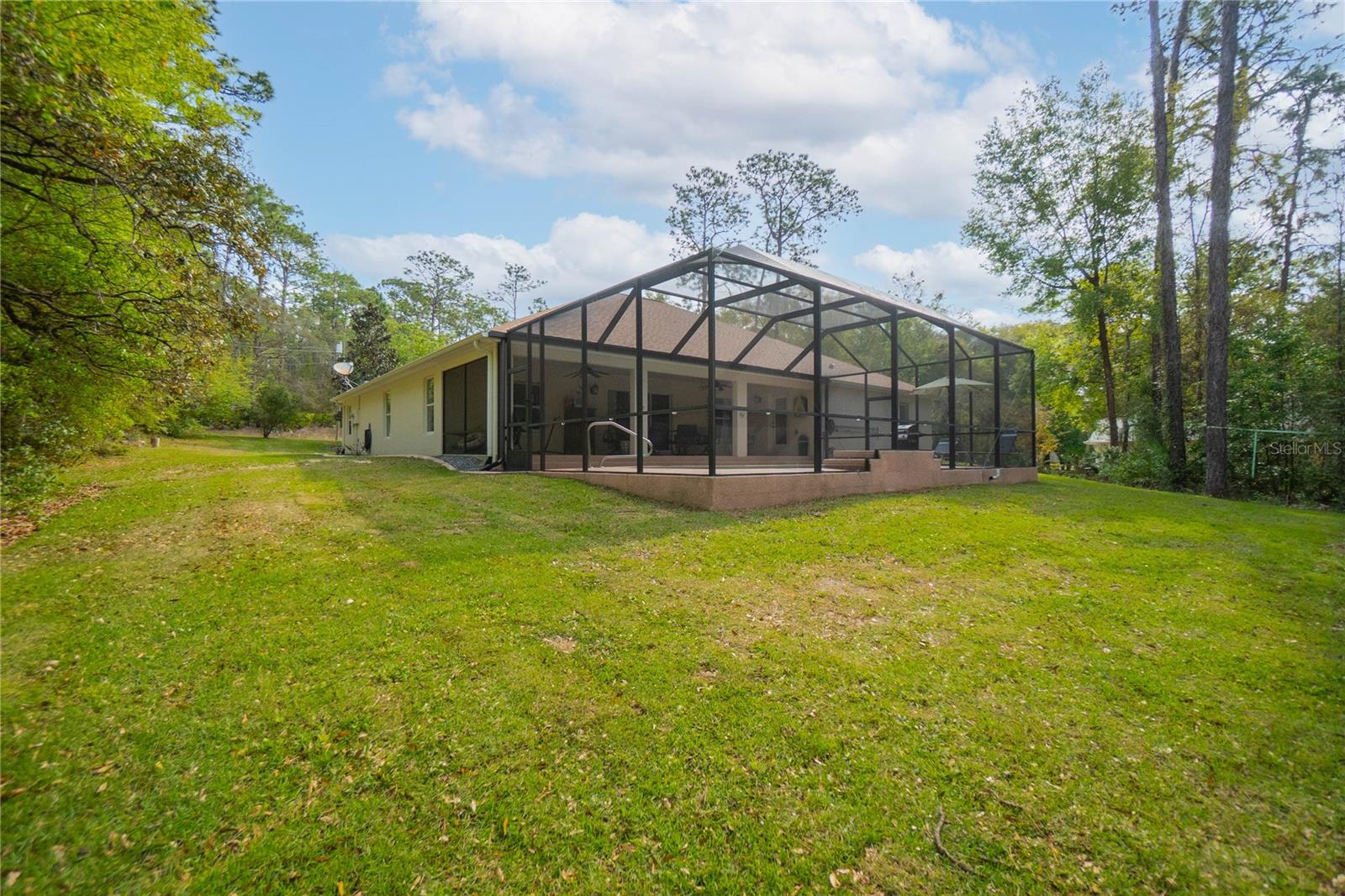 PINE RIDGE UNIT 03 - Residential