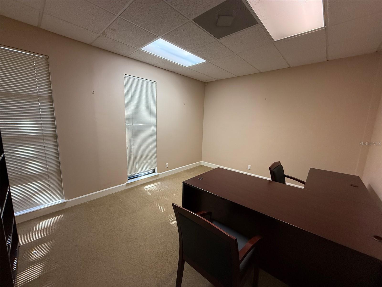 HIGHLANDS PROFESSIONAL CENTER 02 - Commercial Lease