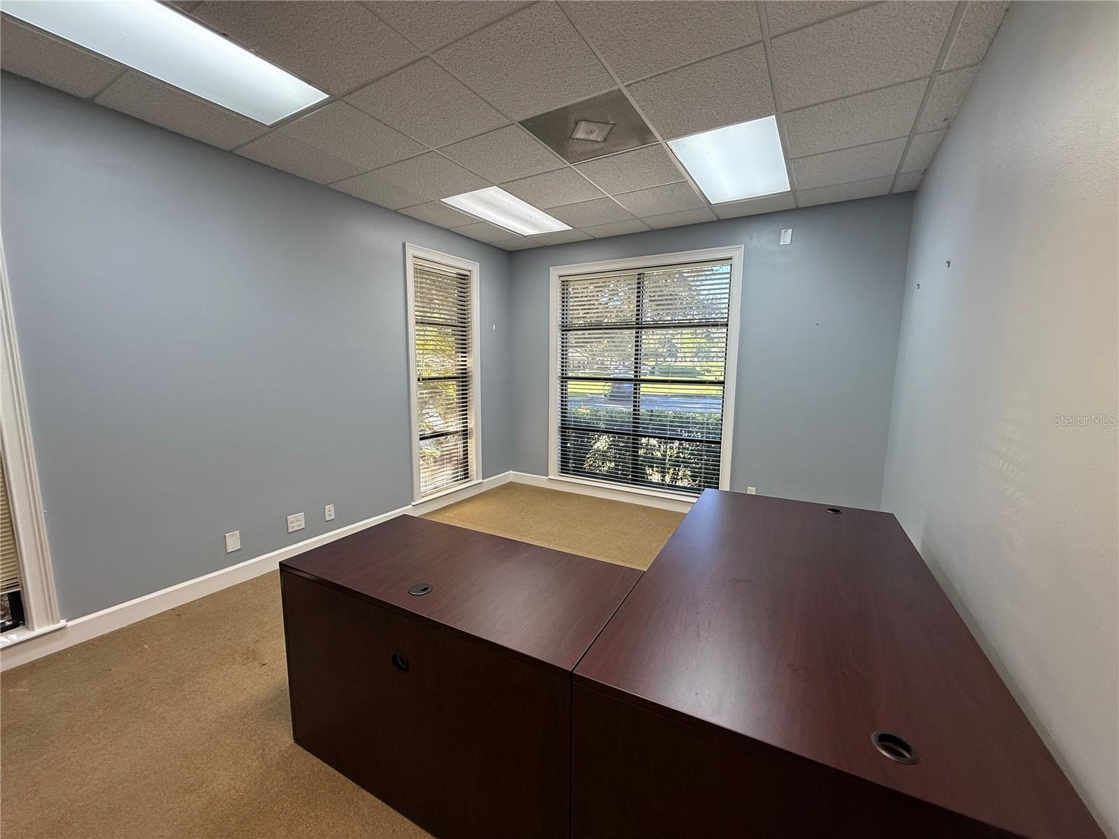 HIGHLANDS PROFESSIONAL CENTER 02 - Commercial Lease