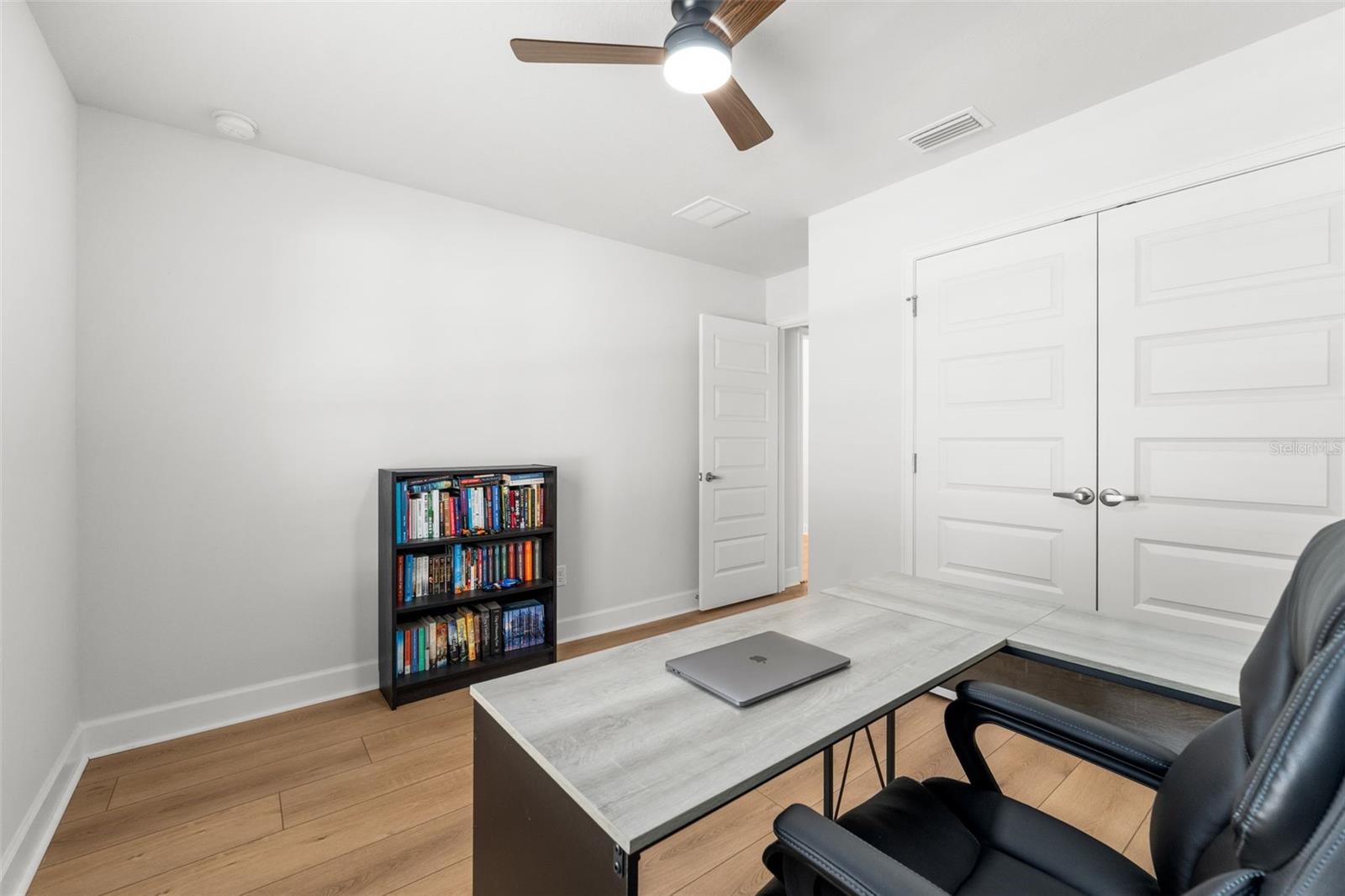 COUNTRY WAY SOUTH PH 1 PB 38 PG 79 - Residential