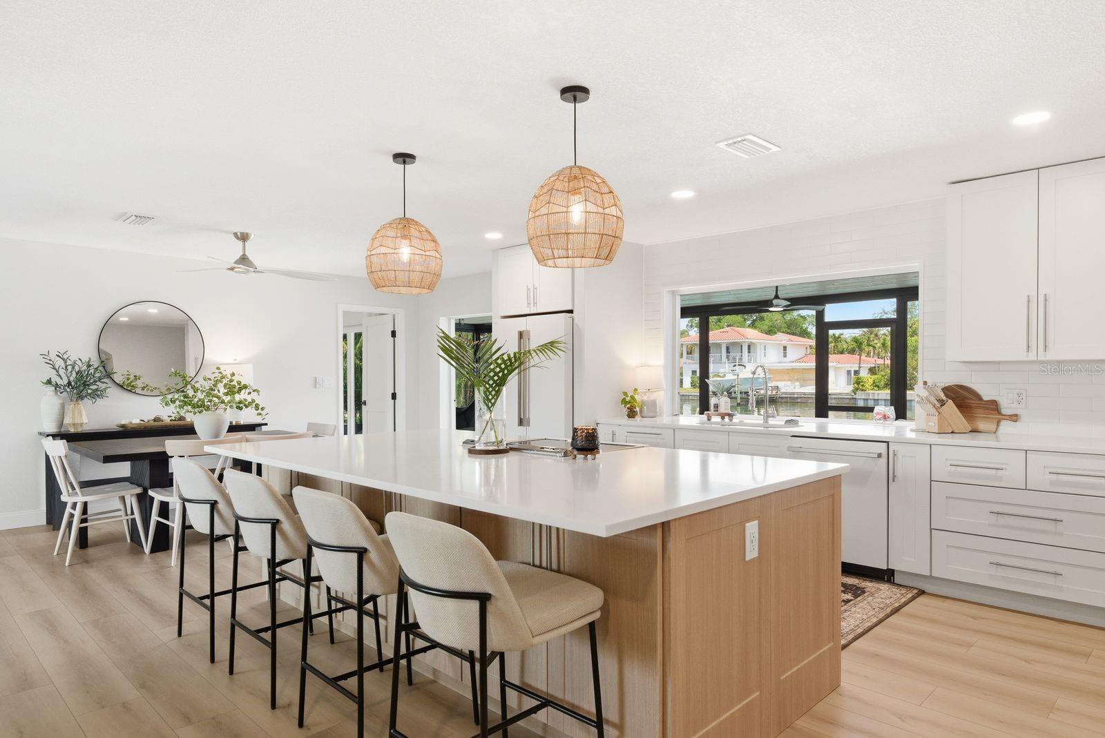 VENETIAN ISLES - Residential