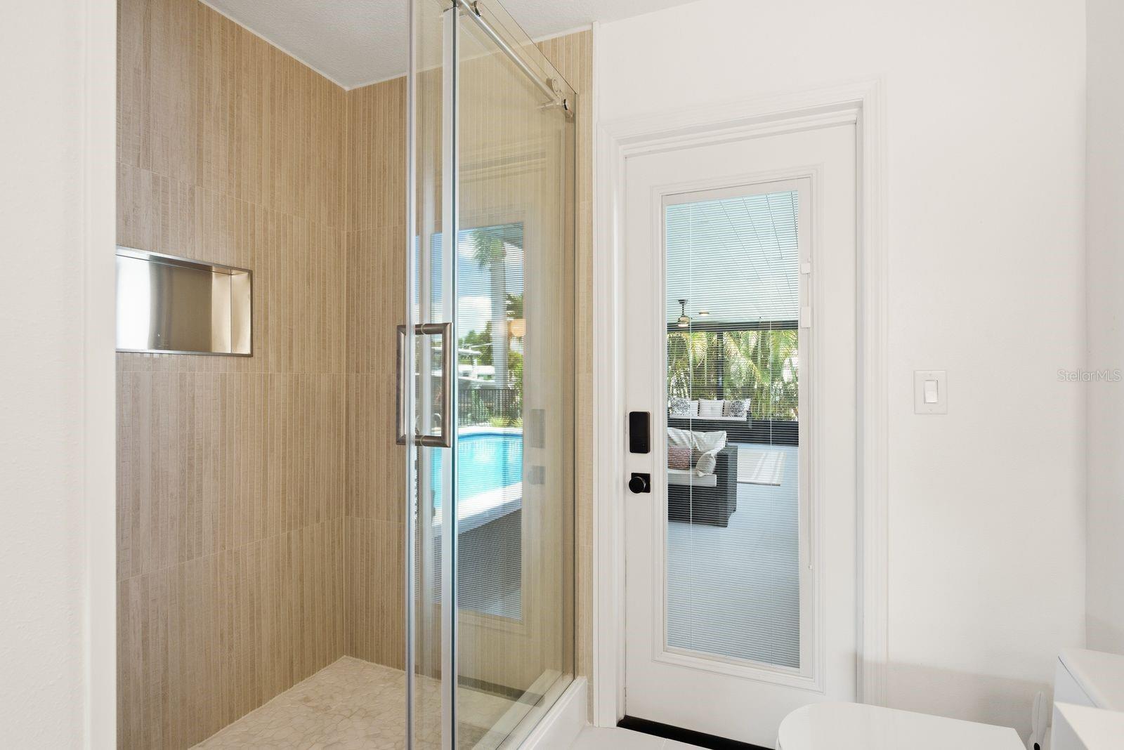VENETIAN ISLES - Residential