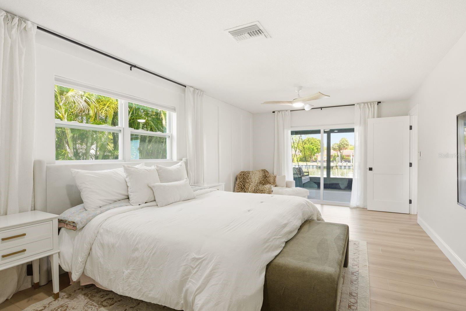 VENETIAN ISLES - Residential