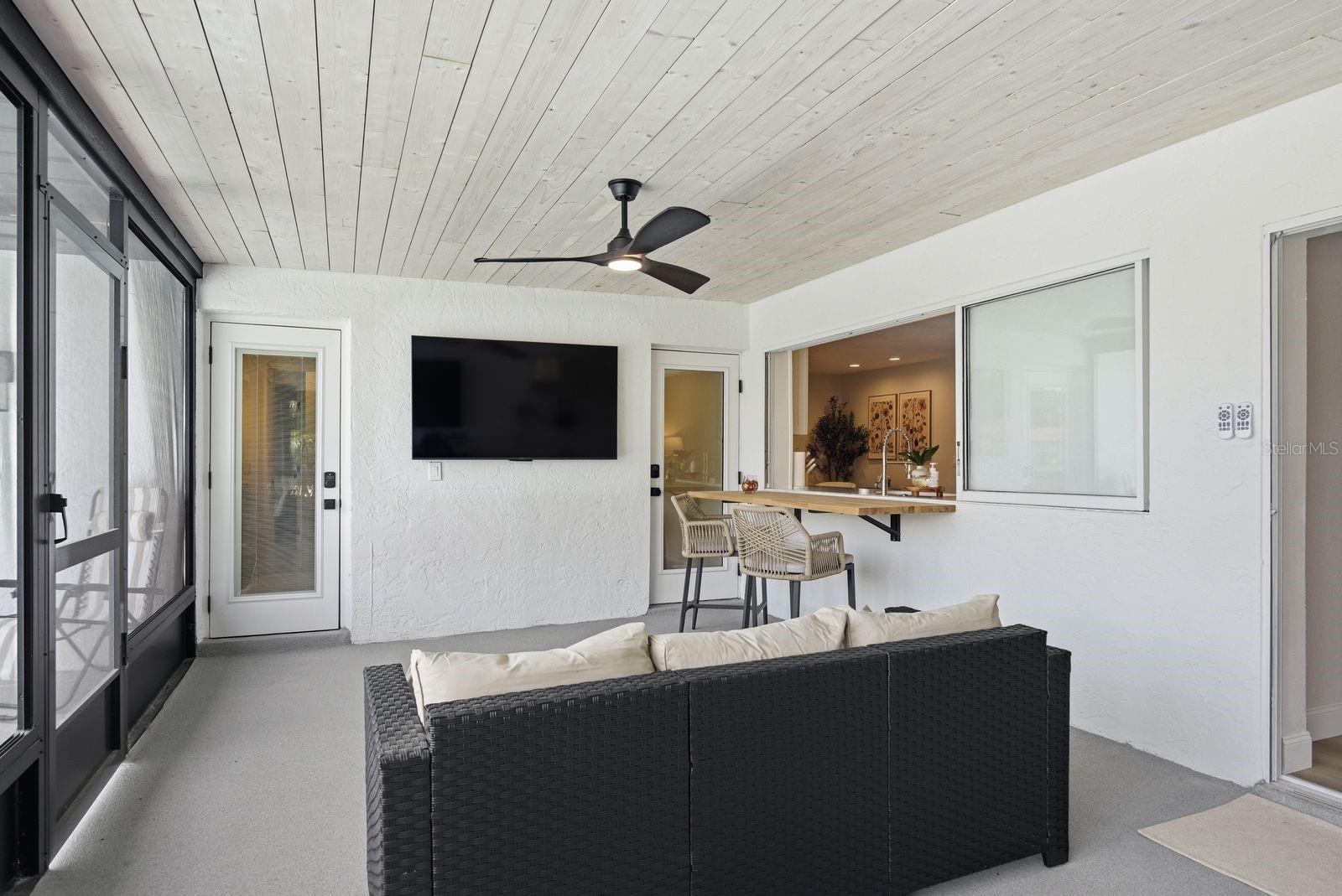 VENETIAN ISLES - Residential