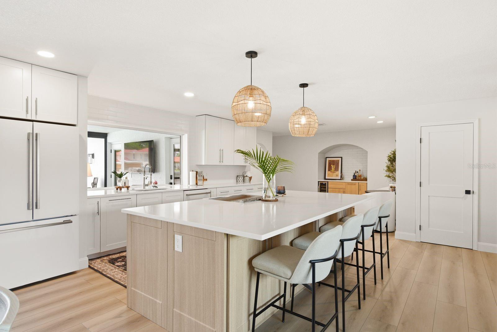 VENETIAN ISLES - Residential