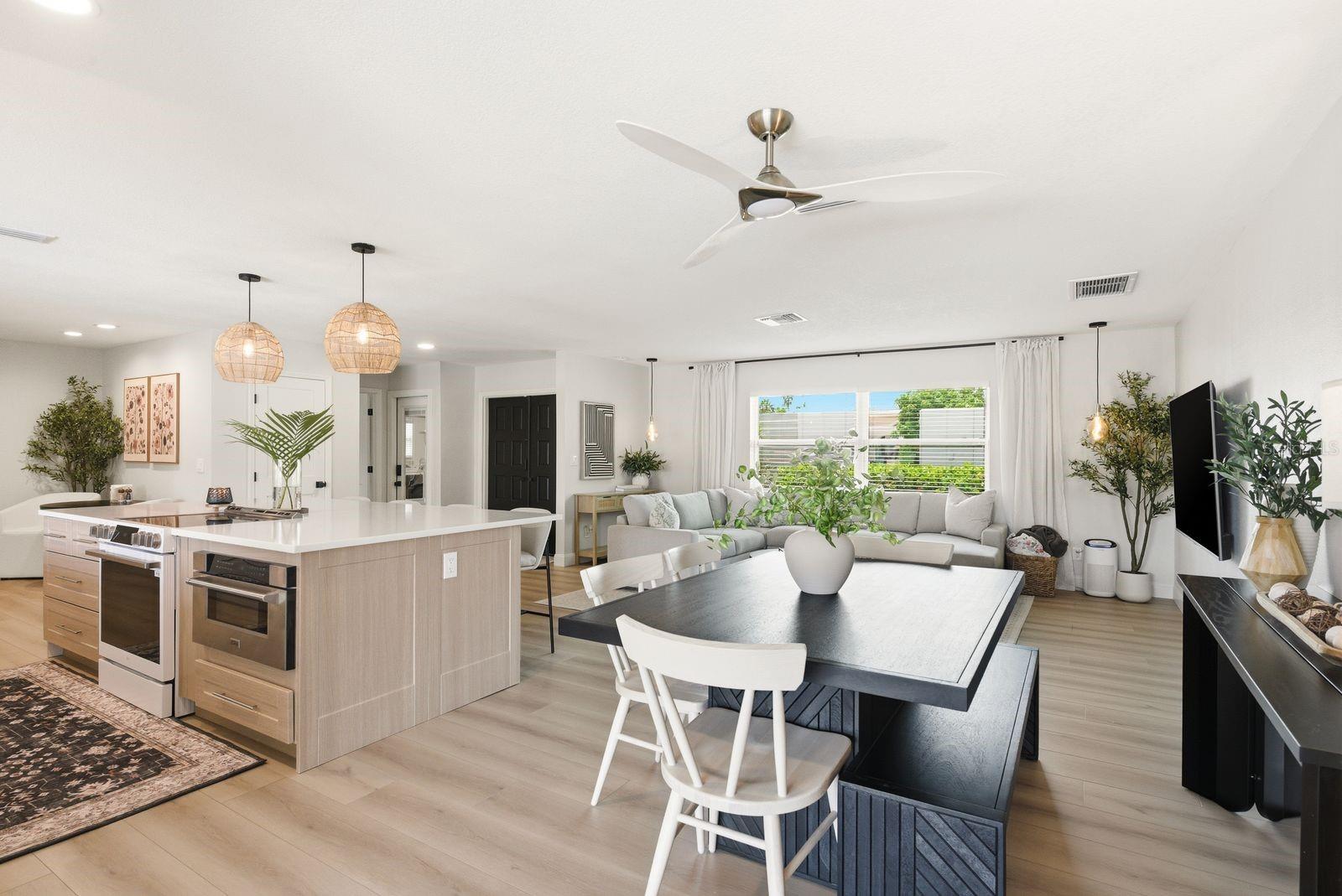 VENETIAN ISLES - Residential