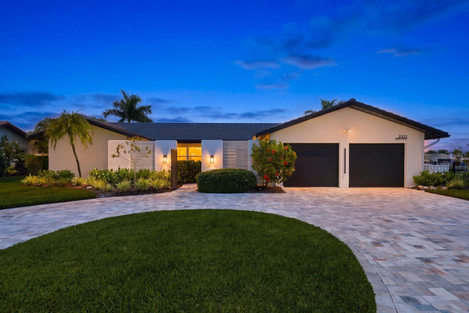 VENETIAN ISLES - Residential