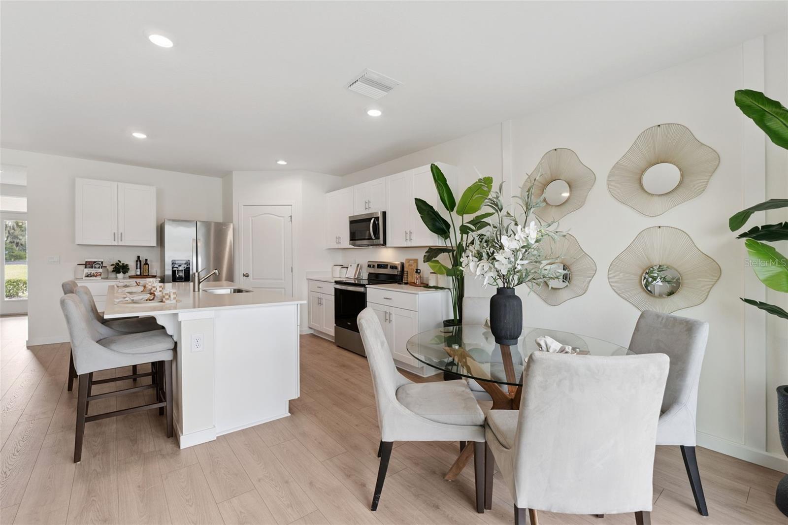 HARMONY WEST - Residential