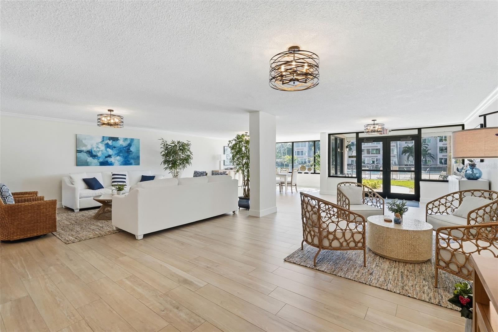 EDGEWATER ARMS 3RD CONDO - Residential