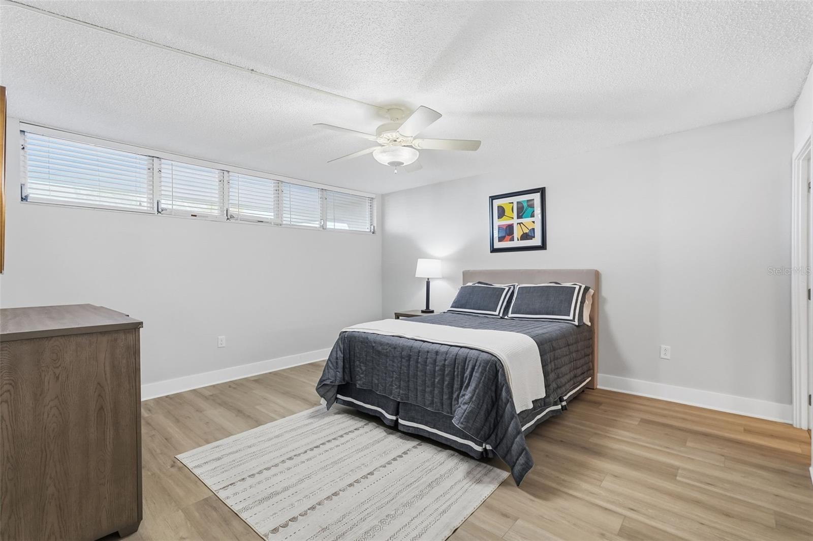 EDGEWATER ARMS 3RD CONDO - Residential