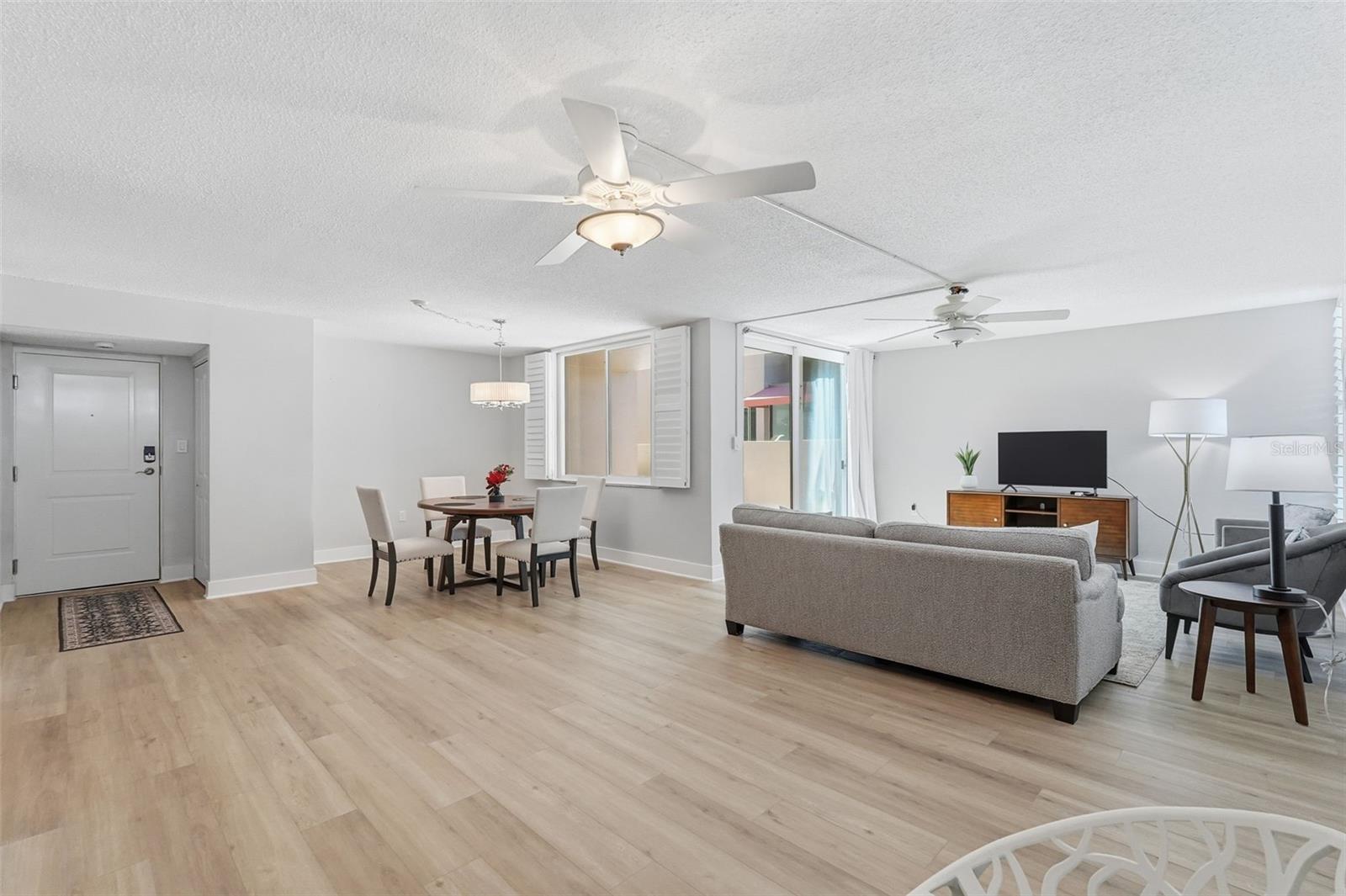 EDGEWATER ARMS 3RD CONDO - Residential