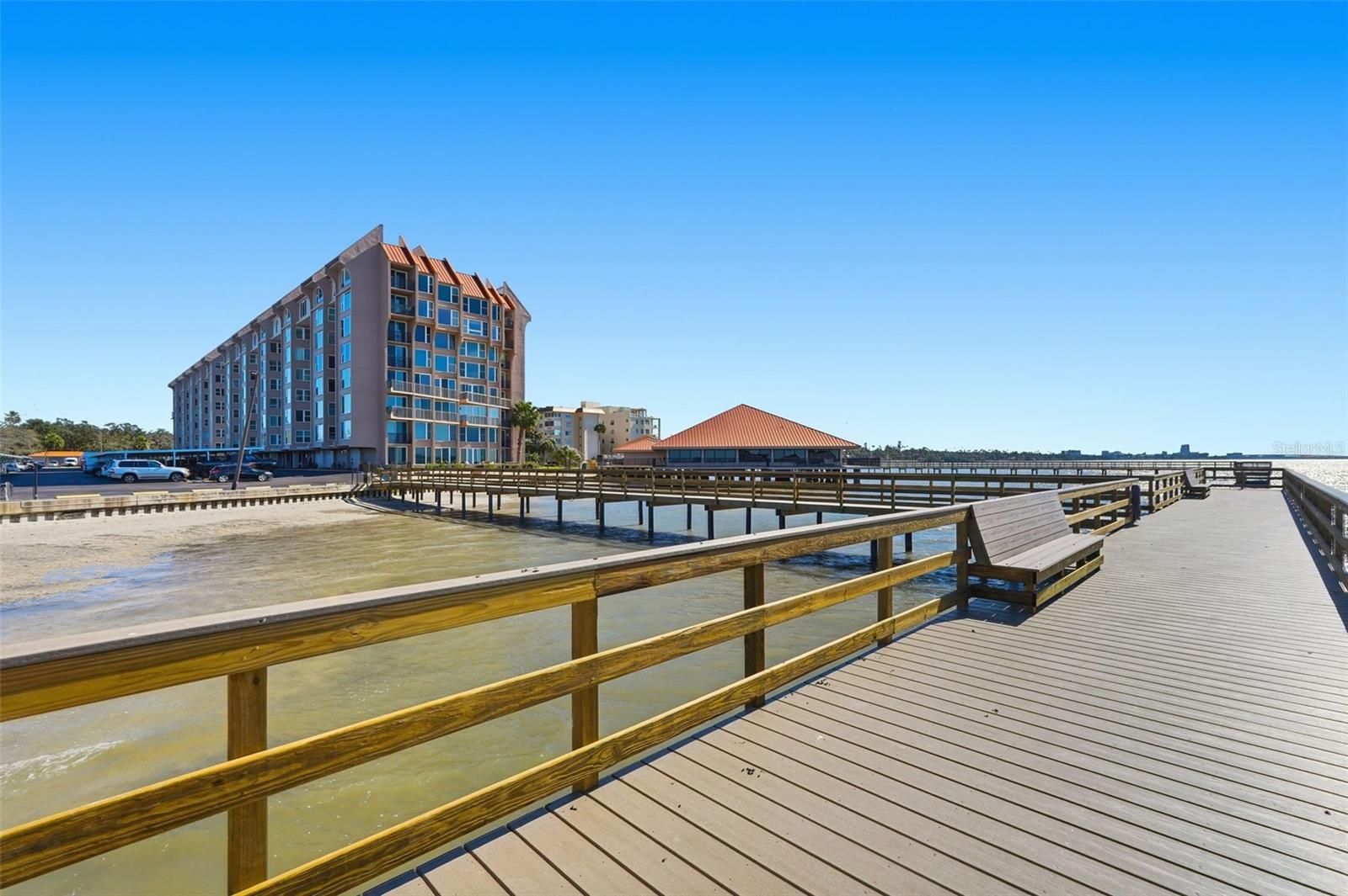 EDGEWATER ARMS 3RD CONDO - Residential