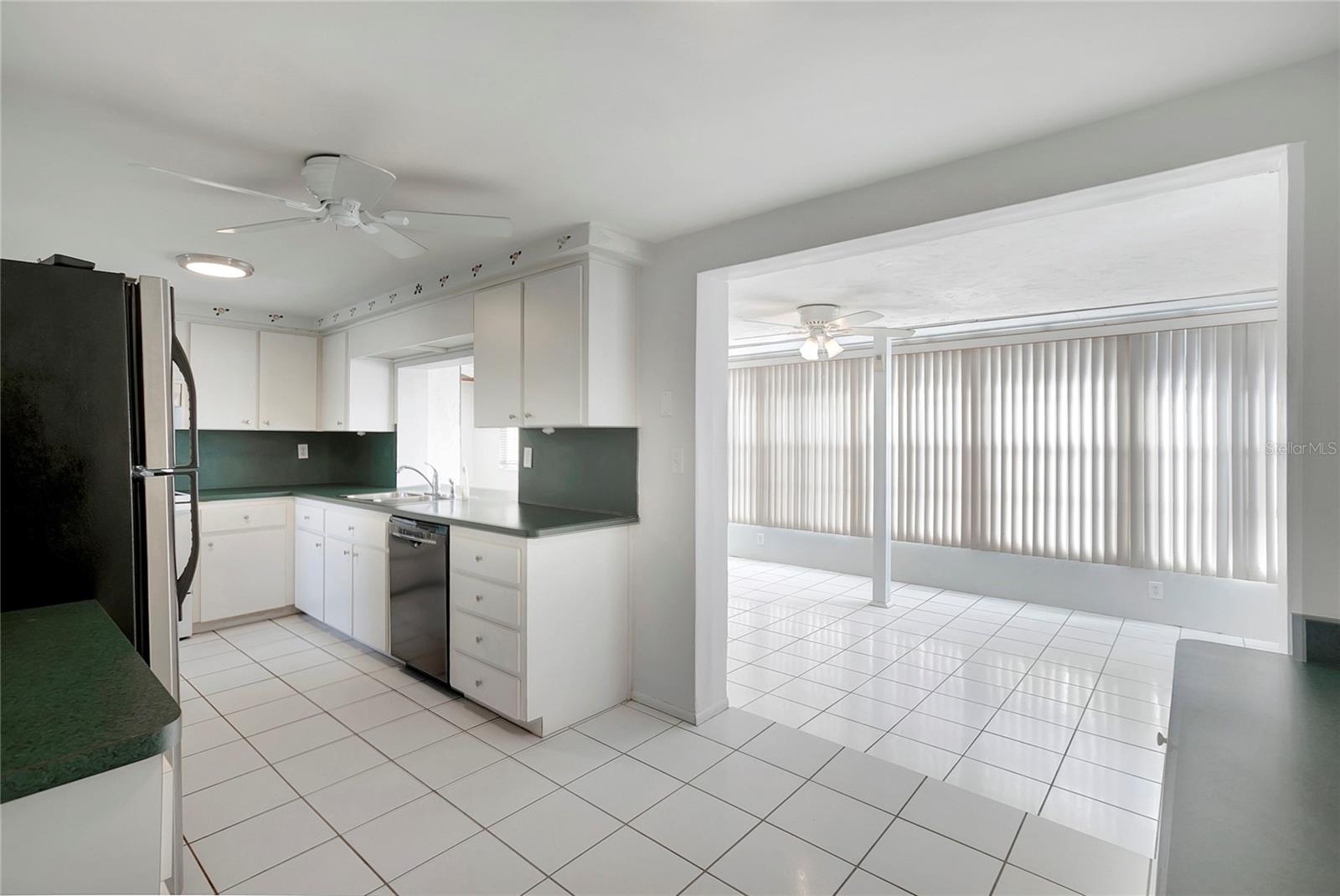 BEACON SQUARE - Residential