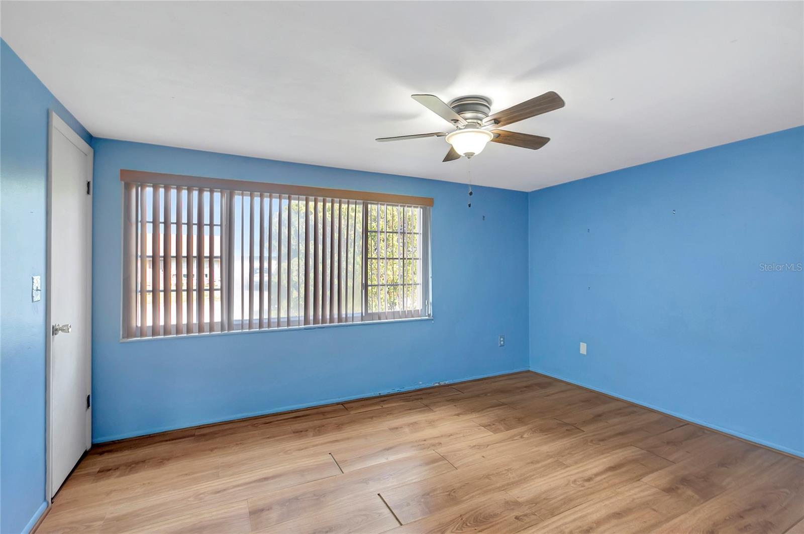 BEACON SQUARE - Residential