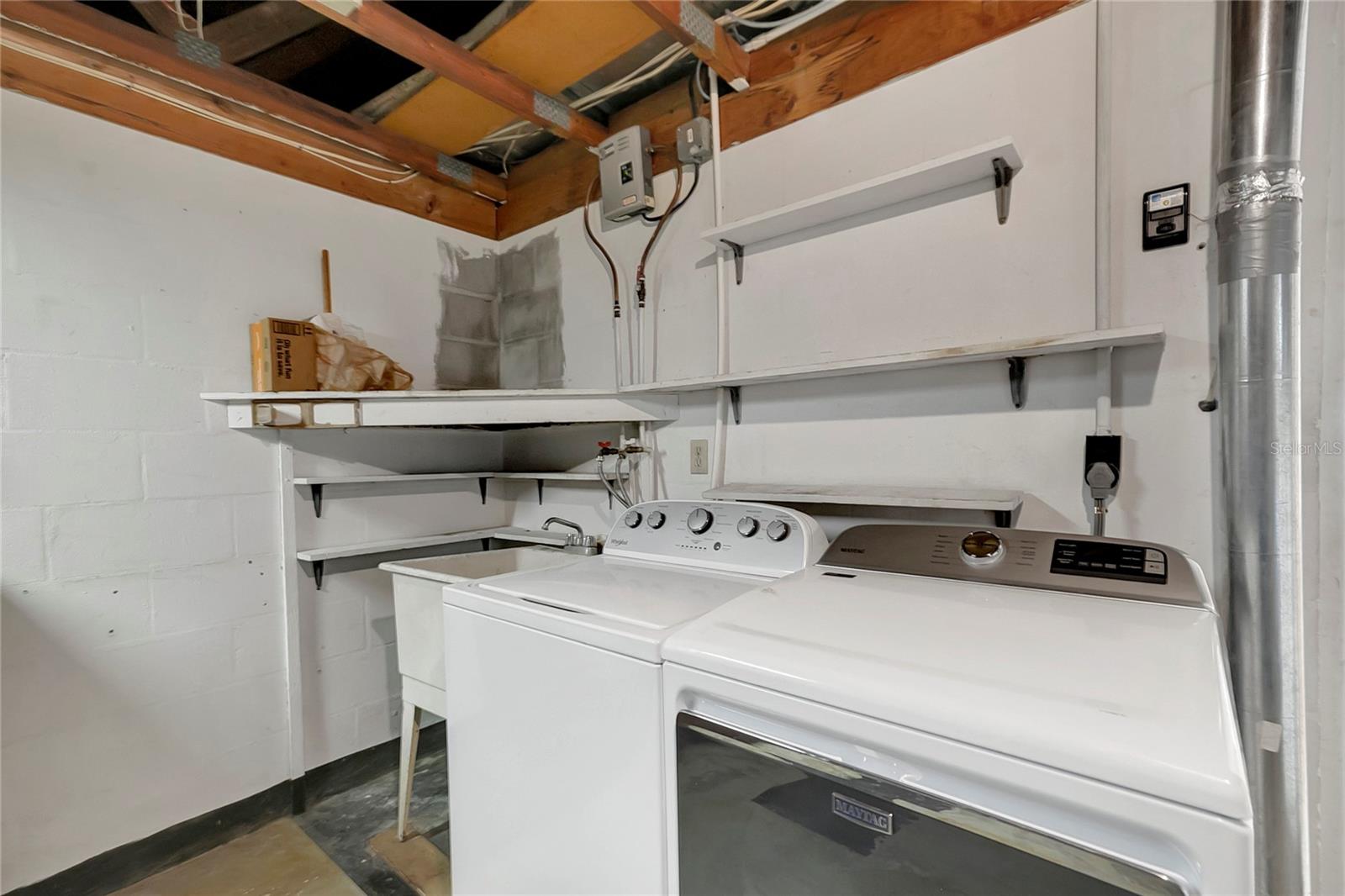 BEACON SQUARE - Residential