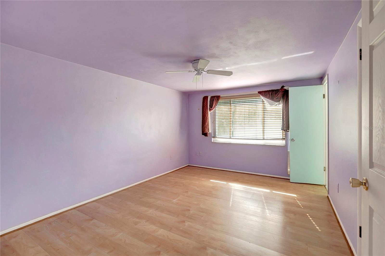 BEACON SQUARE - Residential