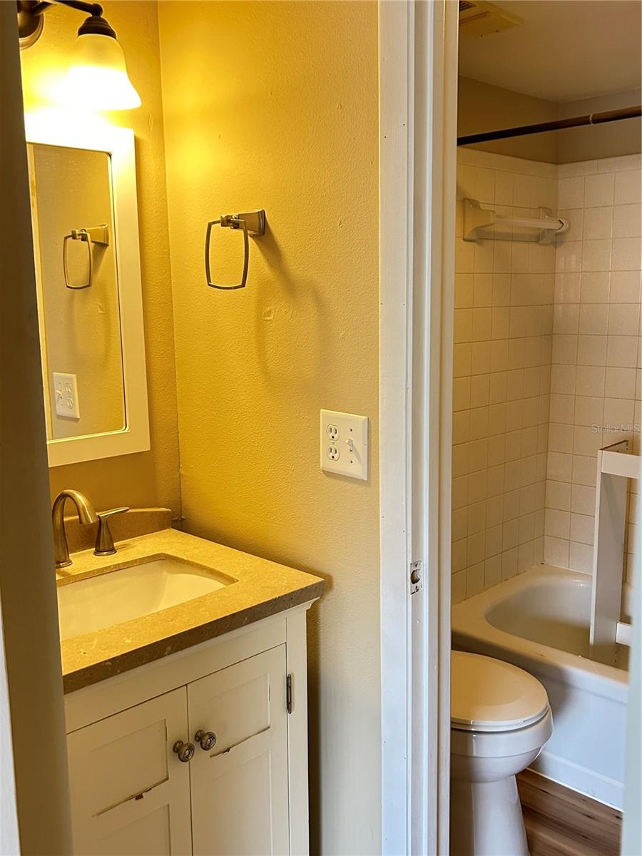 LAMPLIGHTER VILLAGE - Residential Lease