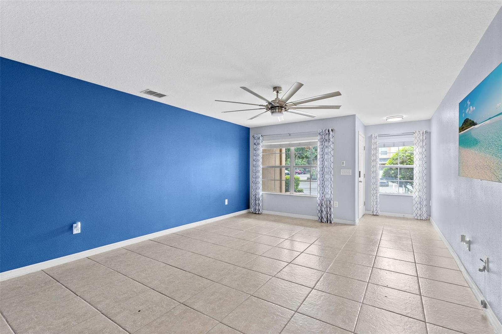 212 CARINA CIRCLE