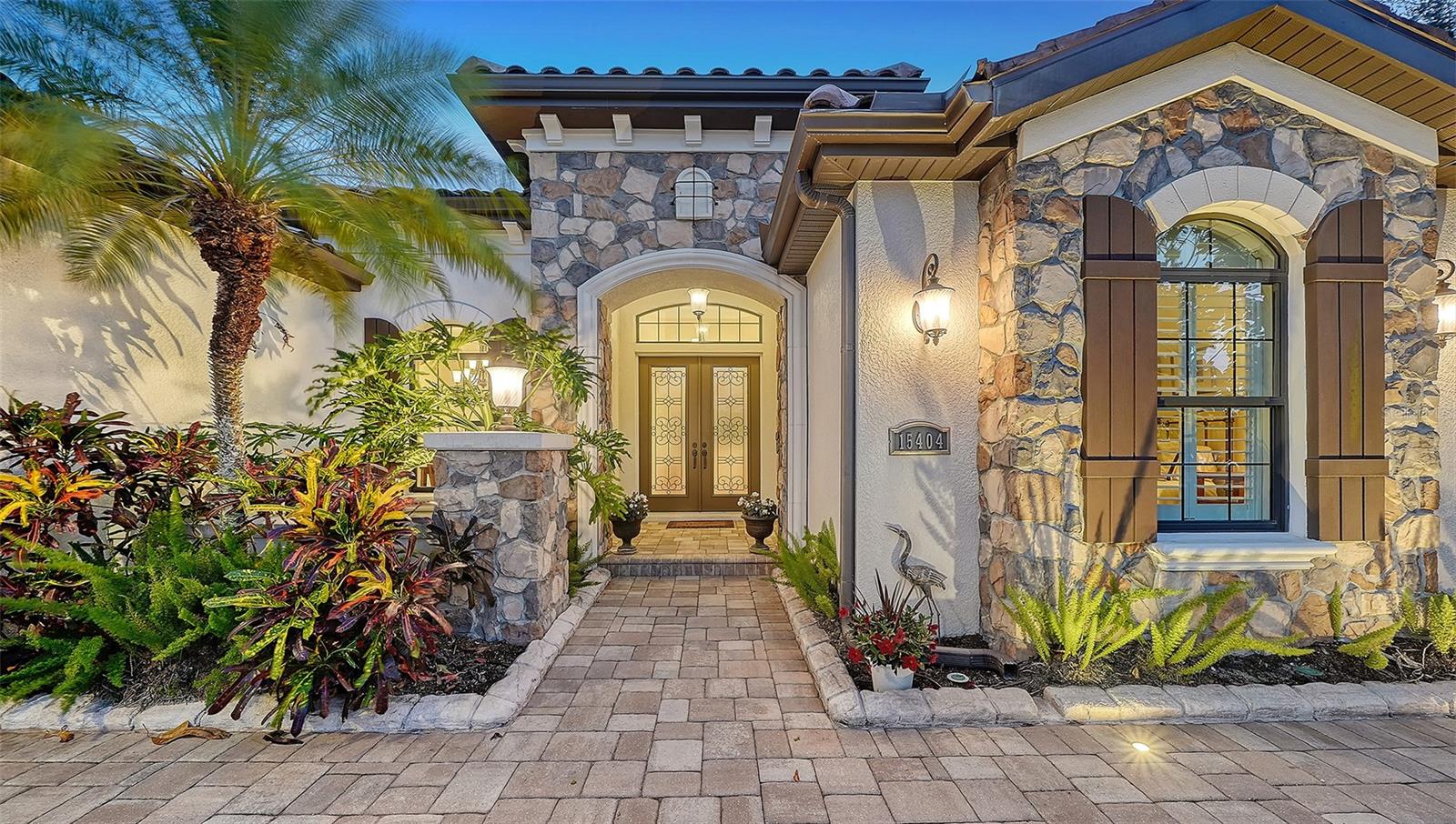 COUNTRY CLUB E LWR SP PP UN1, 2, 3PB52/123 - Residential