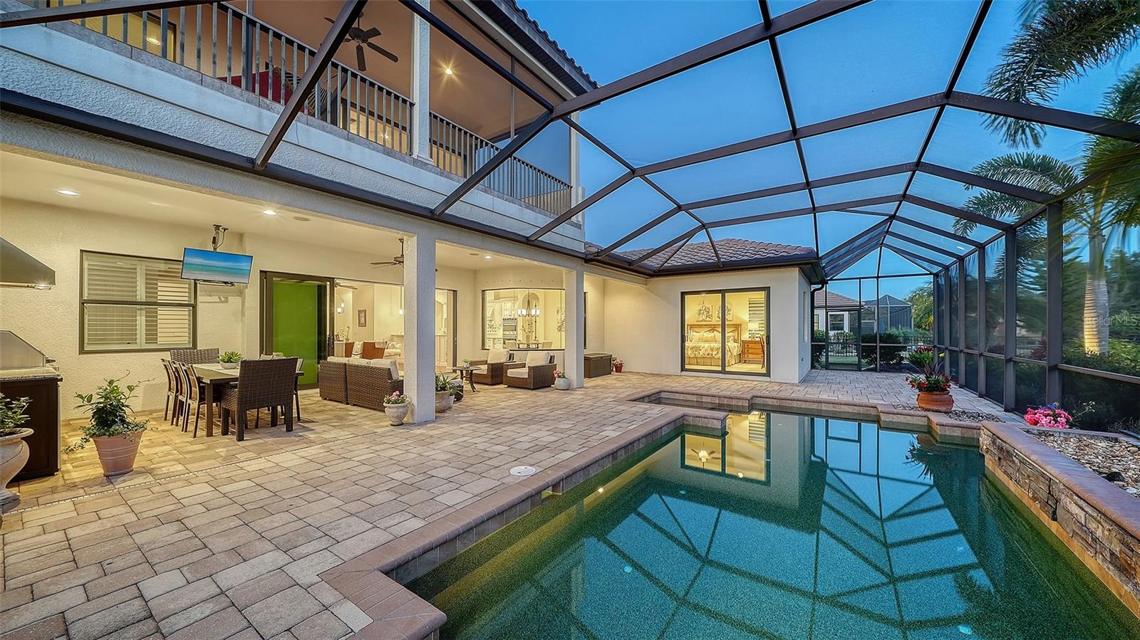 COUNTRY CLUB E LWR SP PP UN1, 2, 3PB52/123 - Residential