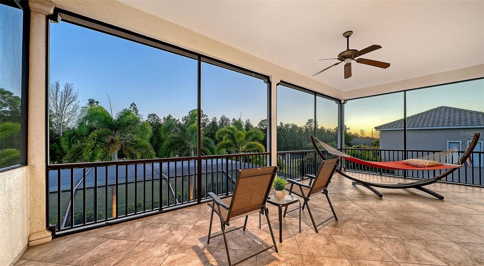 COUNTRY CLUB E LWR SP PP UN1, 2, 3PB52/123 - Residential