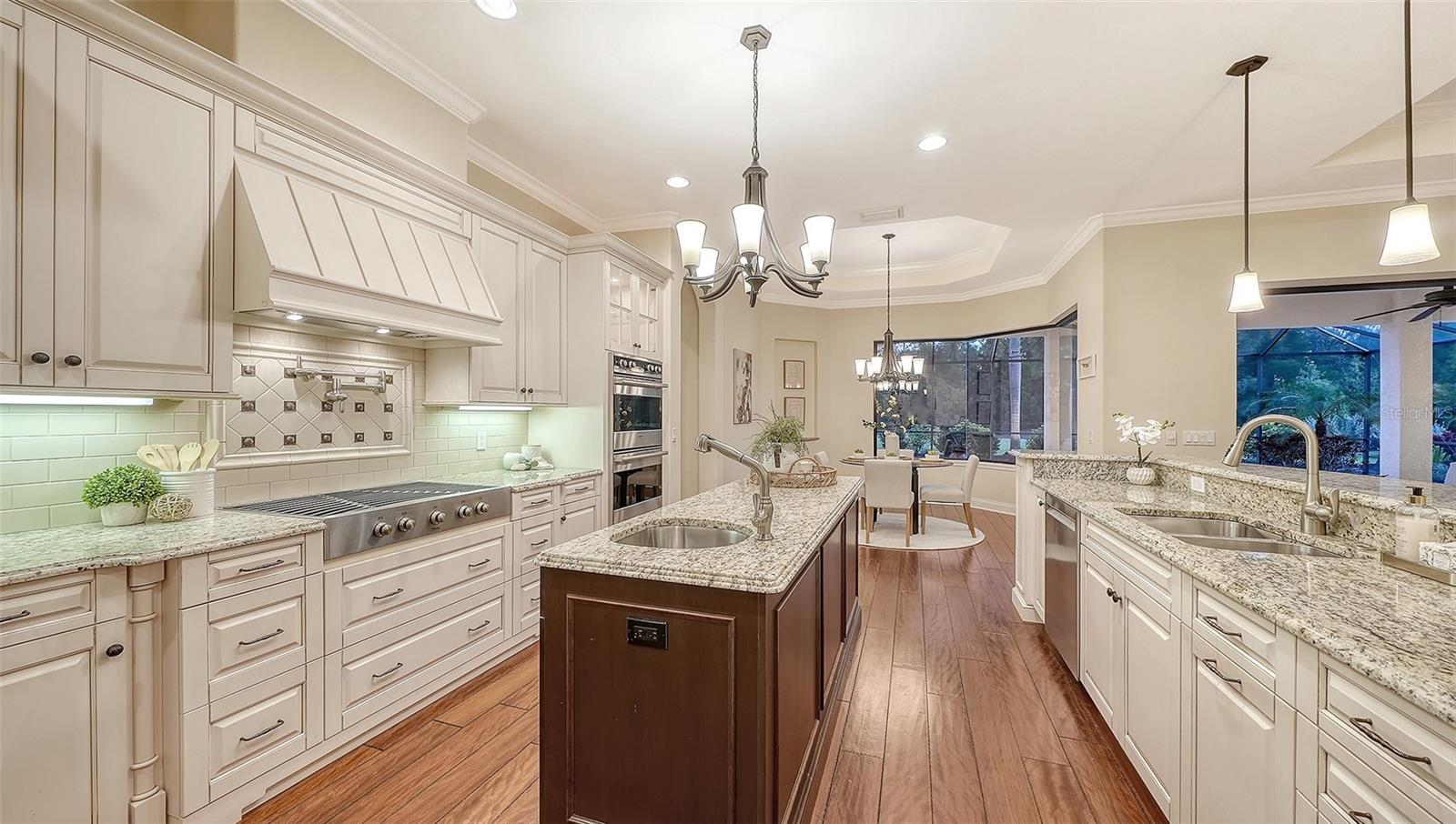 COUNTRY CLUB E LWR SP PP UN1, 2, 3PB52/123 - Residential