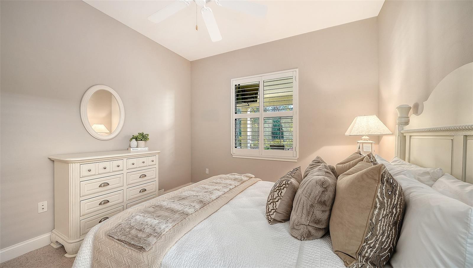 COUNTRY CLUB E LWR SP PP UN1, 2, 3PB52/123 - Residential