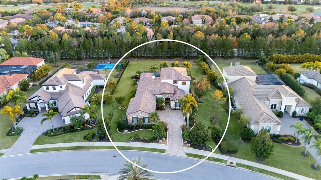 Photo of 15404 Linn Park Terrace, Lakewood Ranch, FL 34202 (MLS # A4683081)