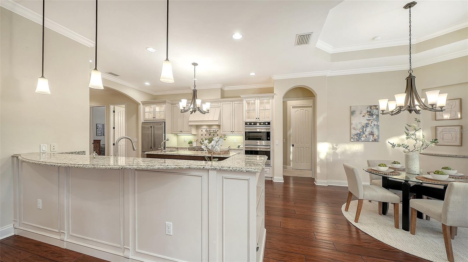 COUNTRY CLUB E LWR SP PP UN1, 2, 3PB52/123 - Residential