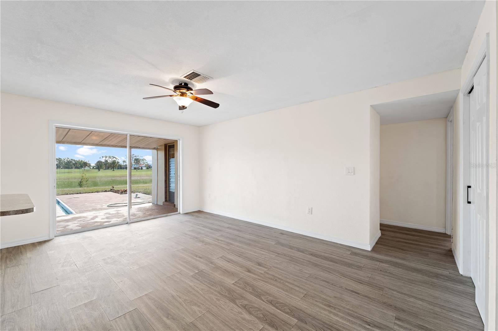 ROTONDA WEST OAKLAND HILLS - Residential