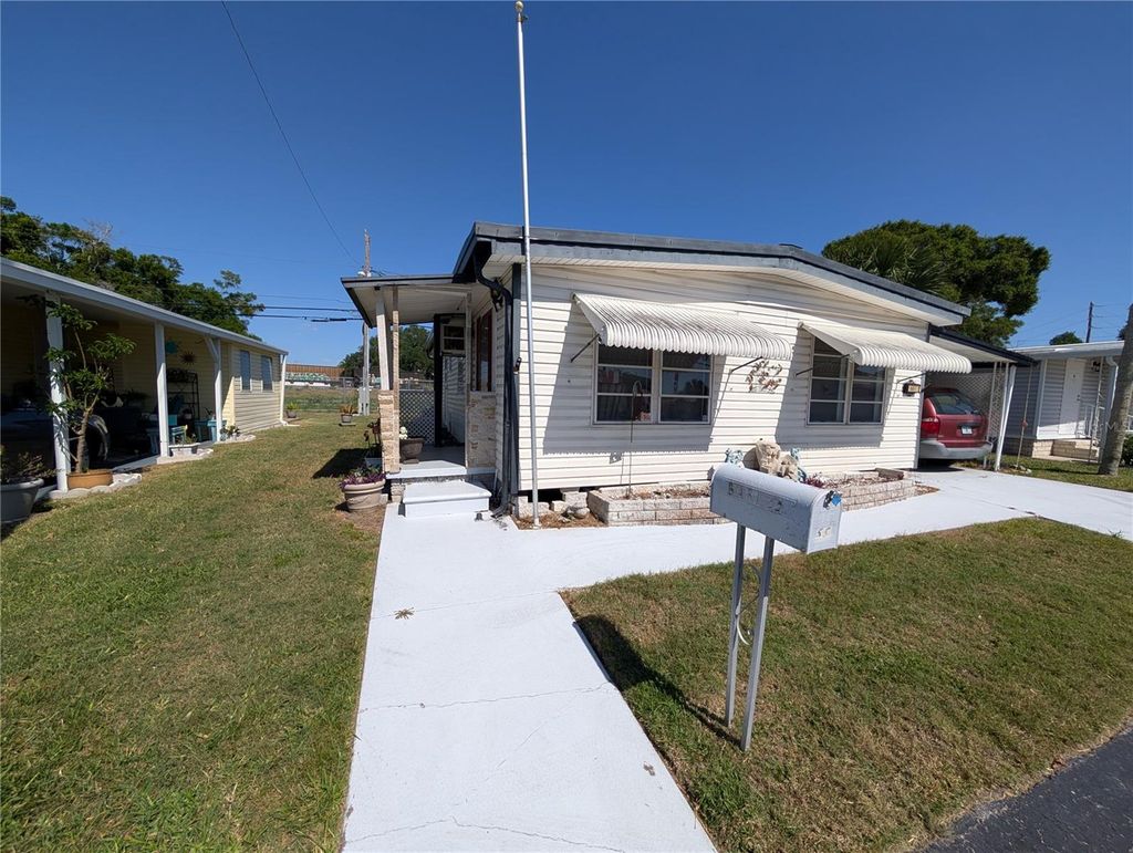 Photo of 980 7th Street NW #55, Largo, FL 33770 (MLS # TB8500289)