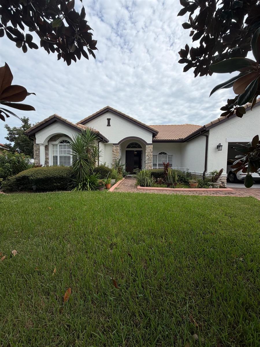 Photo of 3894 Shoreview Dr, Kissimmee, FL 34744 (MLS # S5159017)