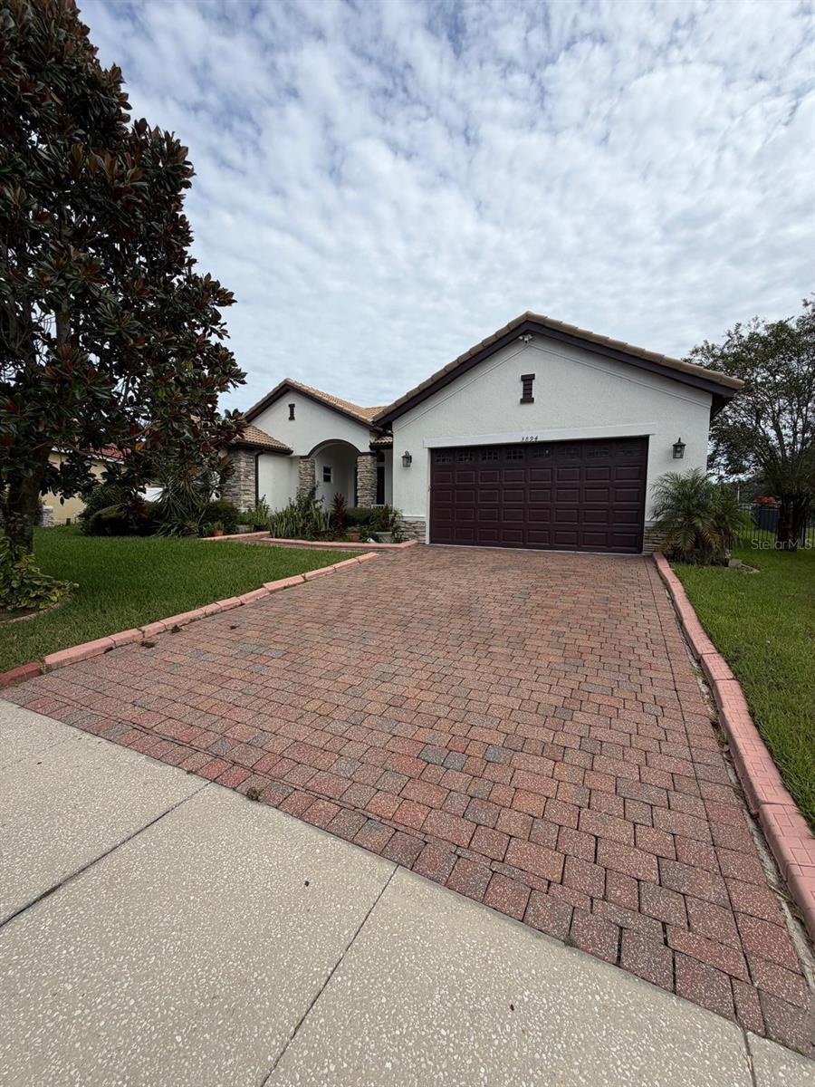 Photo of 3894 Shoreview Dr, Kissimmee, FL 34744 (MLS # S5159017)