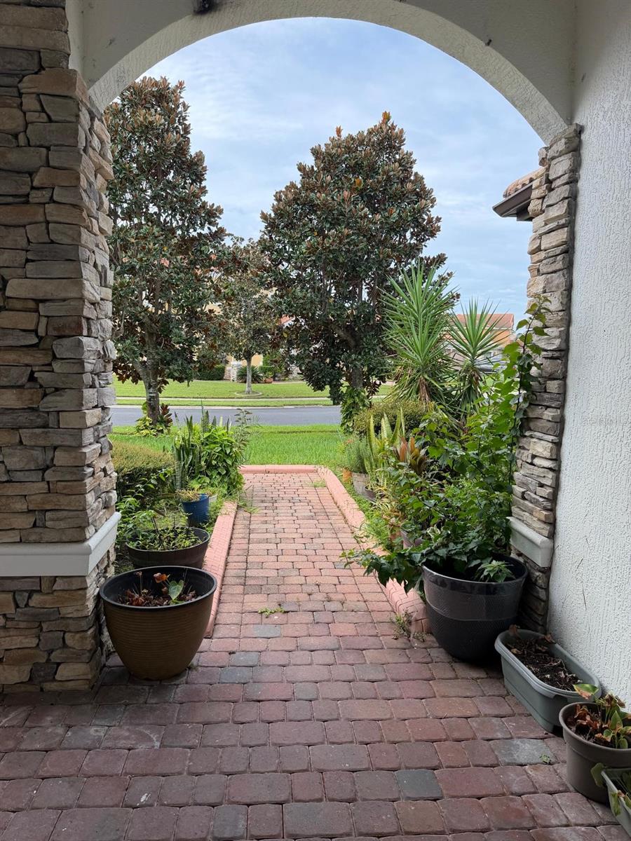 Photo of 3894 Shoreview Dr, Kissimmee, FL 34744 (MLS # S5159017)